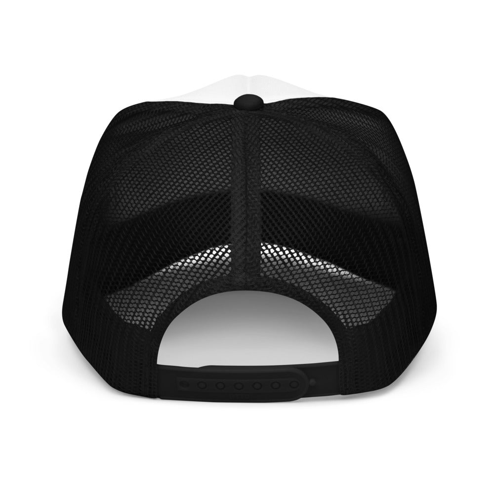 Alternative view of Minecraft Enderman Skeleton Trucker Hat