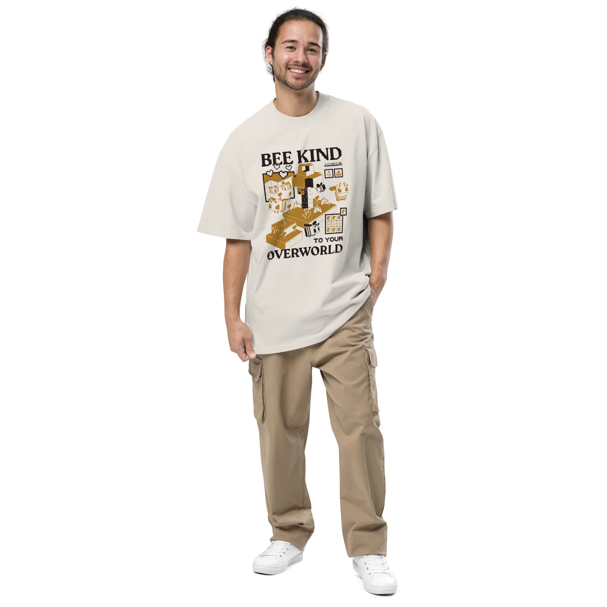 Alternative view of Minecraft Oversized T-Shirt Bee Kind to Your Overworld